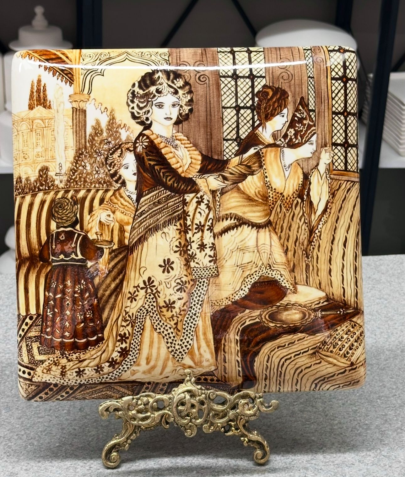 30cm Kare Tombak Sarayda Kadınlar